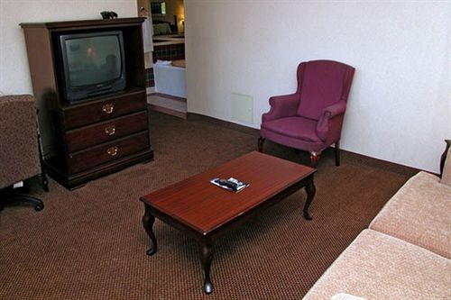 Ramada By Wyndham 3*